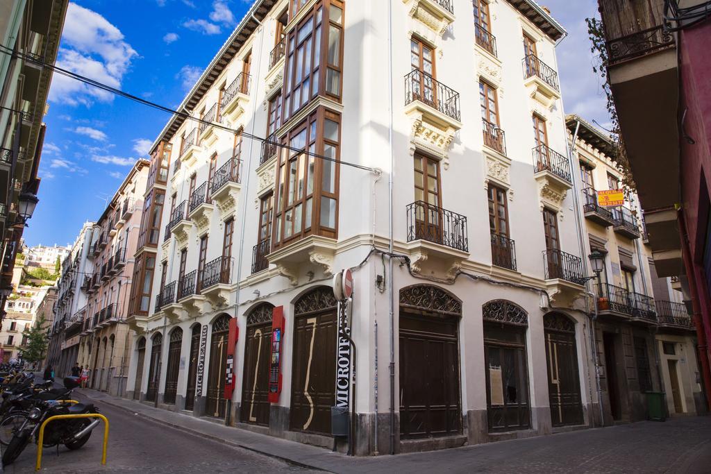 Apartamentos Casa De La Lonja กรานาดา ภายนอก รูปภาพ
