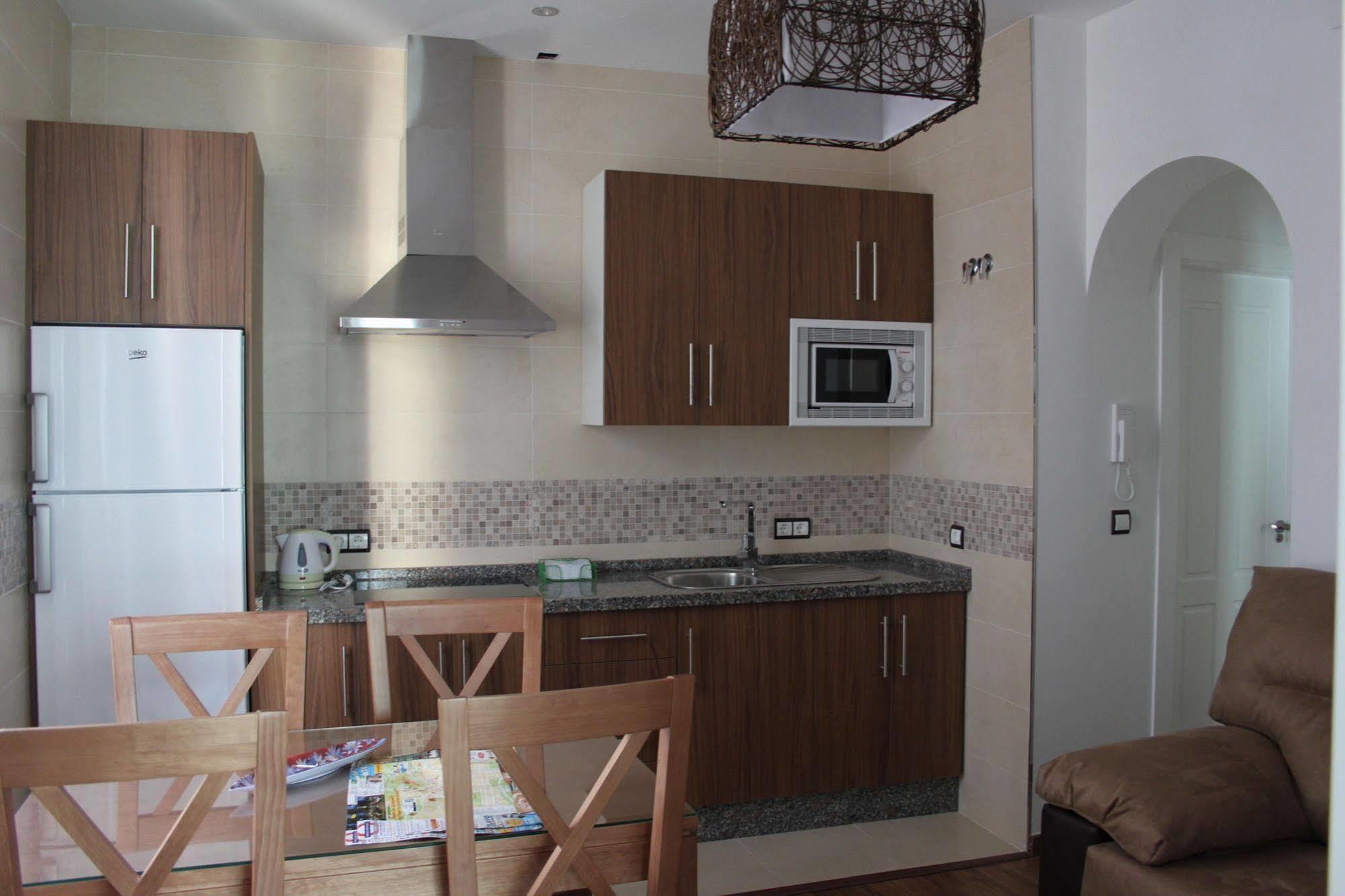 Apartamentos Casa De La Lonja กรานาดา ภายนอก รูปภาพ