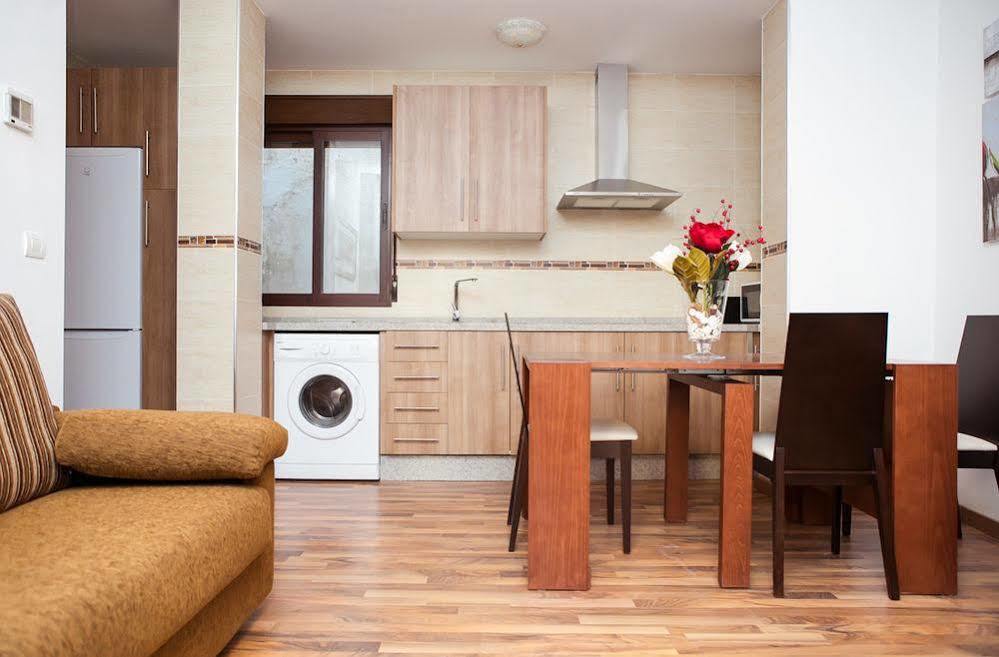 Apartamentos Casa De La Lonja กรานาดา ภายนอก รูปภาพ