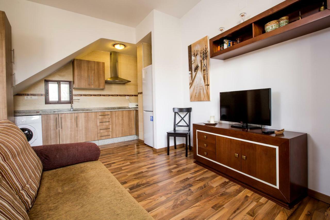 Apartamentos Casa De La Lonja กรานาดา ภายนอก รูปภาพ
